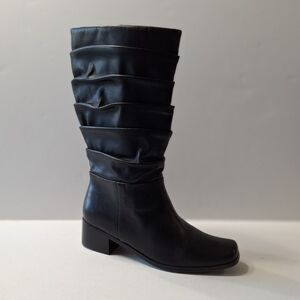 White Mountain Black Sharpei Bikercore Whimsigoth Slouchy Leather Boots Size 8.5